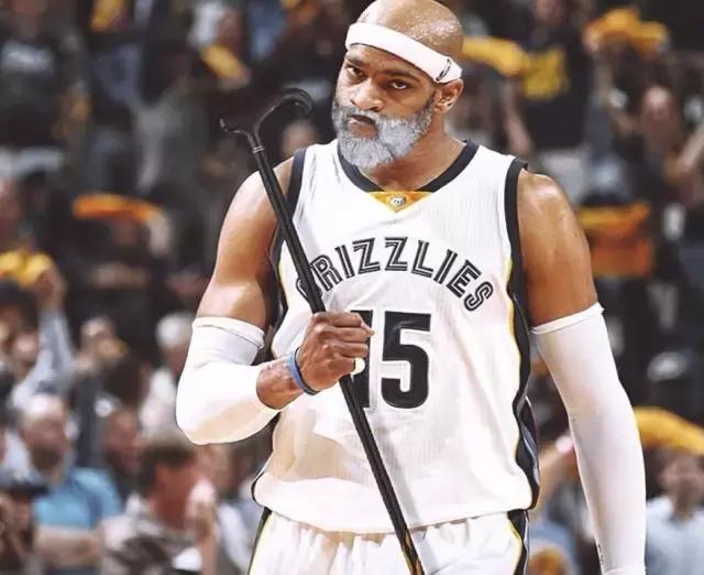 而吉拉西的 而吉拉西的